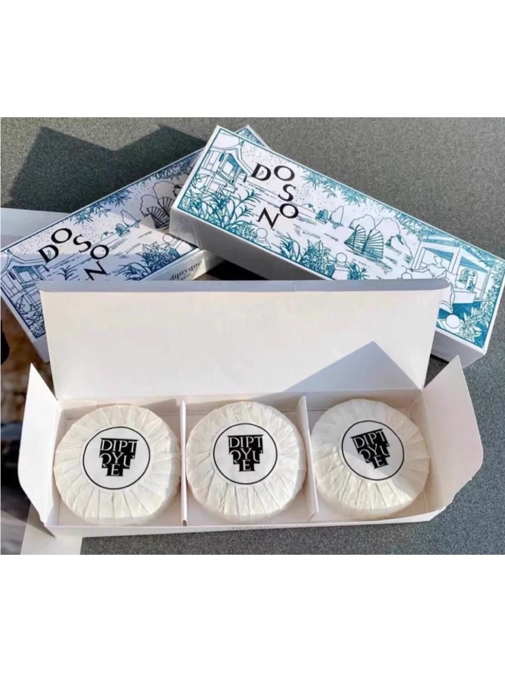 diptyque doson White Travel Soap Trio in Decorative Box